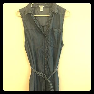 Dark chambray midi dress with tie in middle